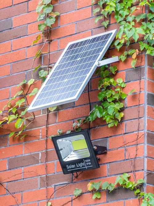 农村太阳能灯户外庭院灯50w家用超亮防水投光灯led室内外照明路灯